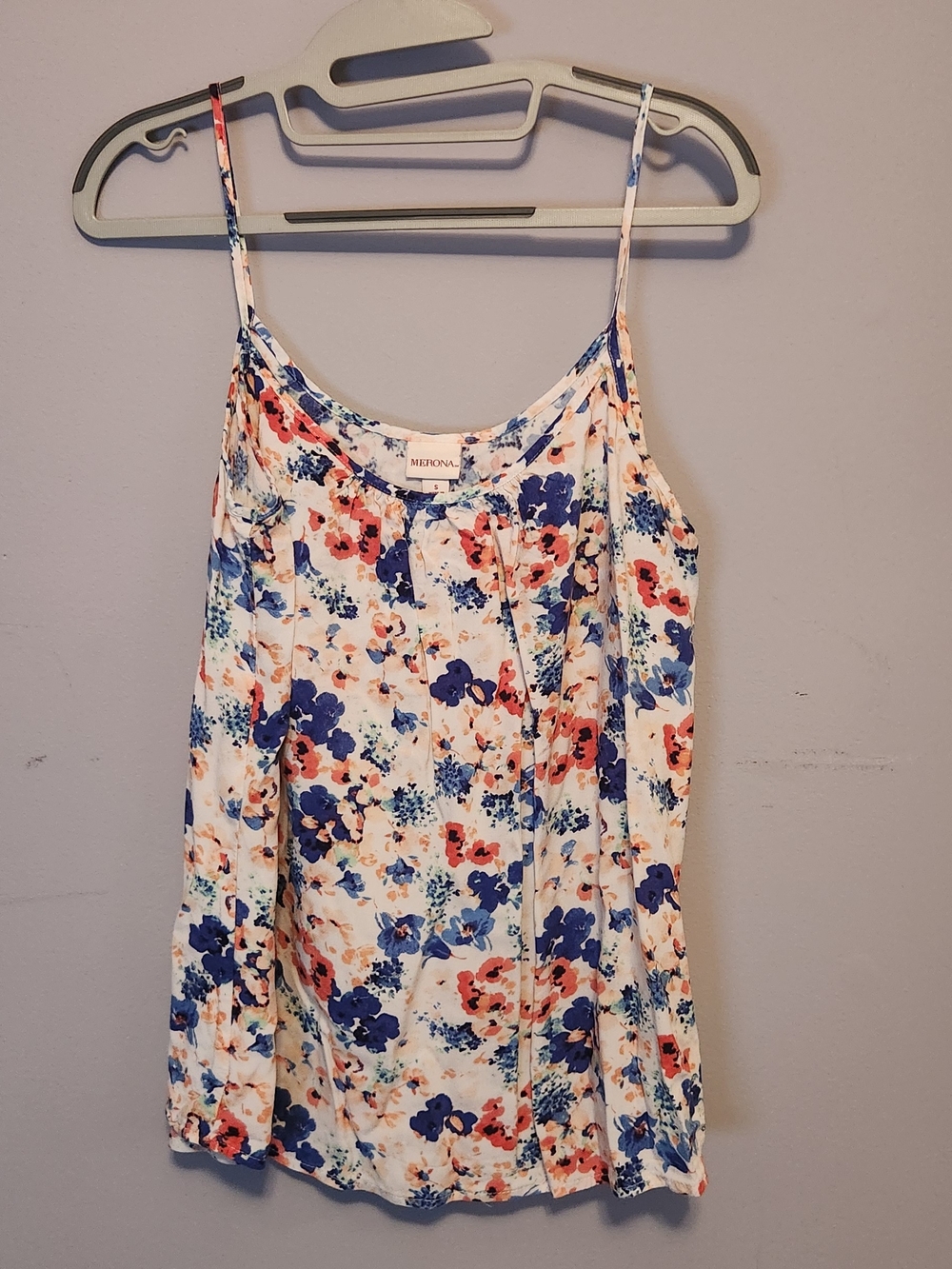Merona White Floral Sleeveless Top with Blue & Coral Accents